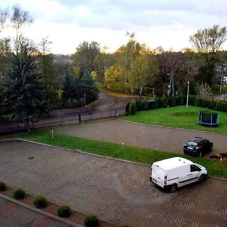 Zajazd Kwadrat Motel Dąbrowa Górnicza Exterior foto